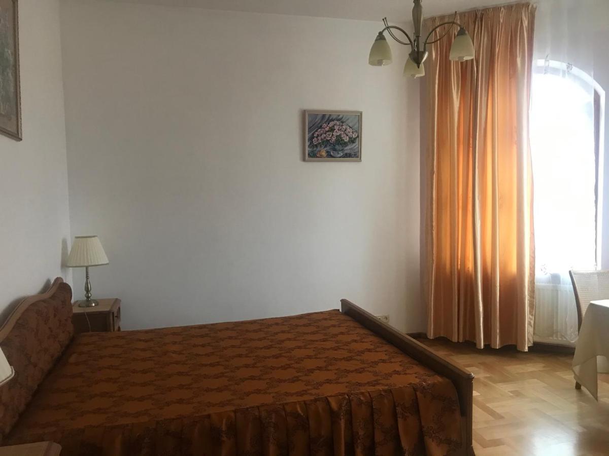 Spacious Rooms In Peaceful Jelgava Area Exteriör bild